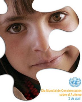 Cartel del Día Mundial de Concienciación sobre el Autismo. Foto de CARE/David Rochkind, Diseño de Kim Conger.